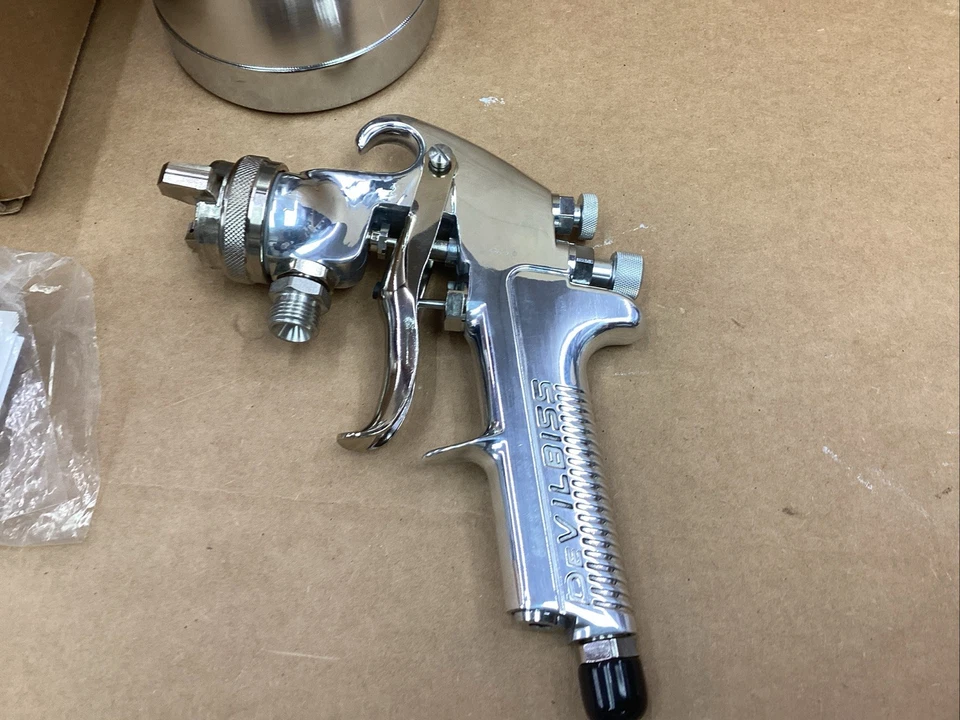 DeVilBiss JGA Gun 80EX (1.8) & TGC Includes JGA-510 Gun and 1 Quart Siphon Cup - Image 4 of 4