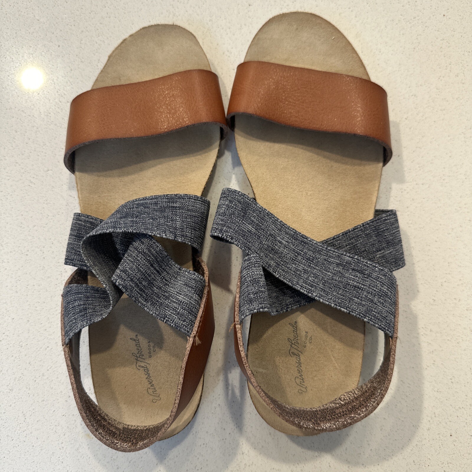 NEW Universal Thread Women's Nyla Ankle Strap Sandals… Gem