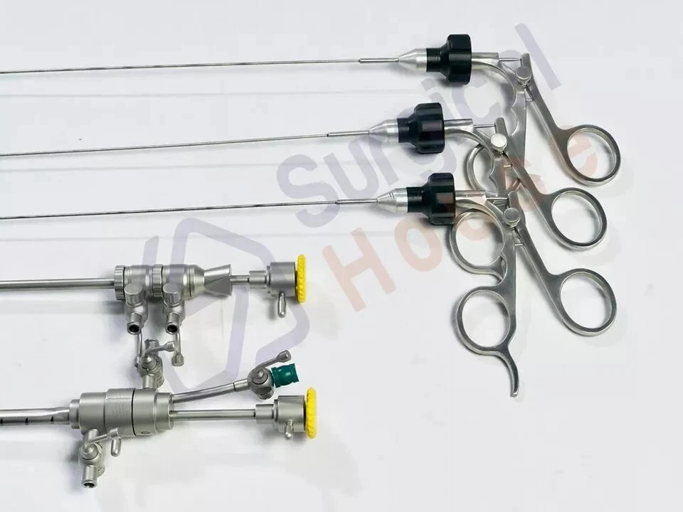 2.9mm Bettocchi Operative Hysteroscopy Sheath & Hysteroscopy set of 5 - Image 3 of 4