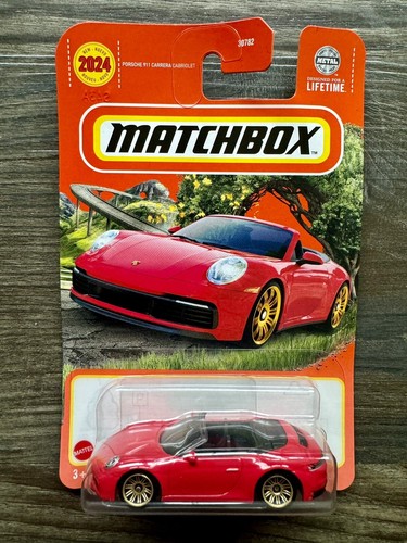 Matchbox Porsche 911 Carrera Cabriolet Rot – Modellauto Spielzeug
