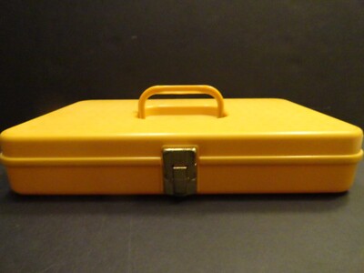 Wilson WIL-HOLD Sewing Box Thread & Bobbin Box Plastic MUSTARD YELLOW vintage