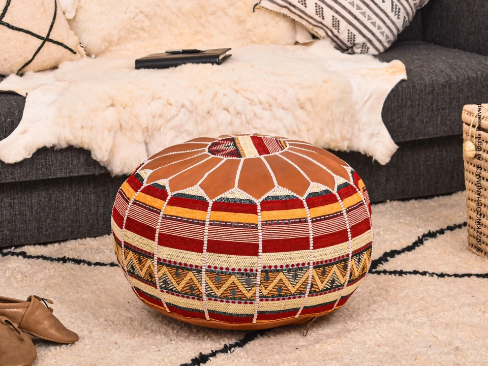 🌟 Puf boho de cuero reposapiés otomano - Decoración única del hogar para sala de estar 🌟 Foto 2 de 4