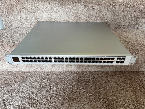 Ubiquiti Networks UniFi Switch PRO-Max-48 Ports Switch USW-Pro-Max-48)