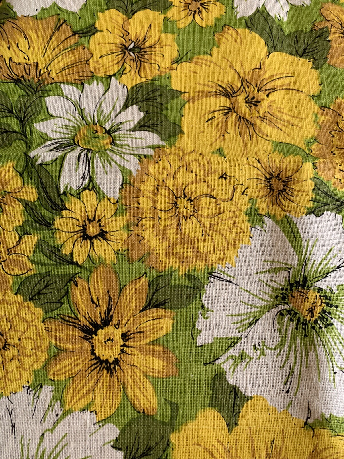 Vintage Parisian Prints MidCentury Linen Tablecloth Floral NWT 52” x