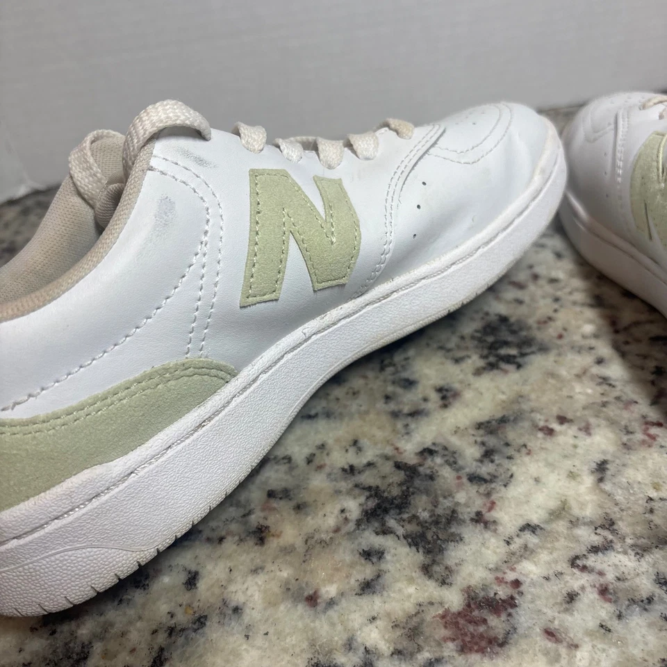 Zapatillas de tenis informales New Balance para cancha - Cuero blanco para mujer 8,5 Foto 4 de 4