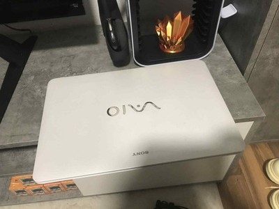Sony VAIO SVF15A3M1EW 15,6 Zoll Laptop Notebook Core i5-6300U Weiß