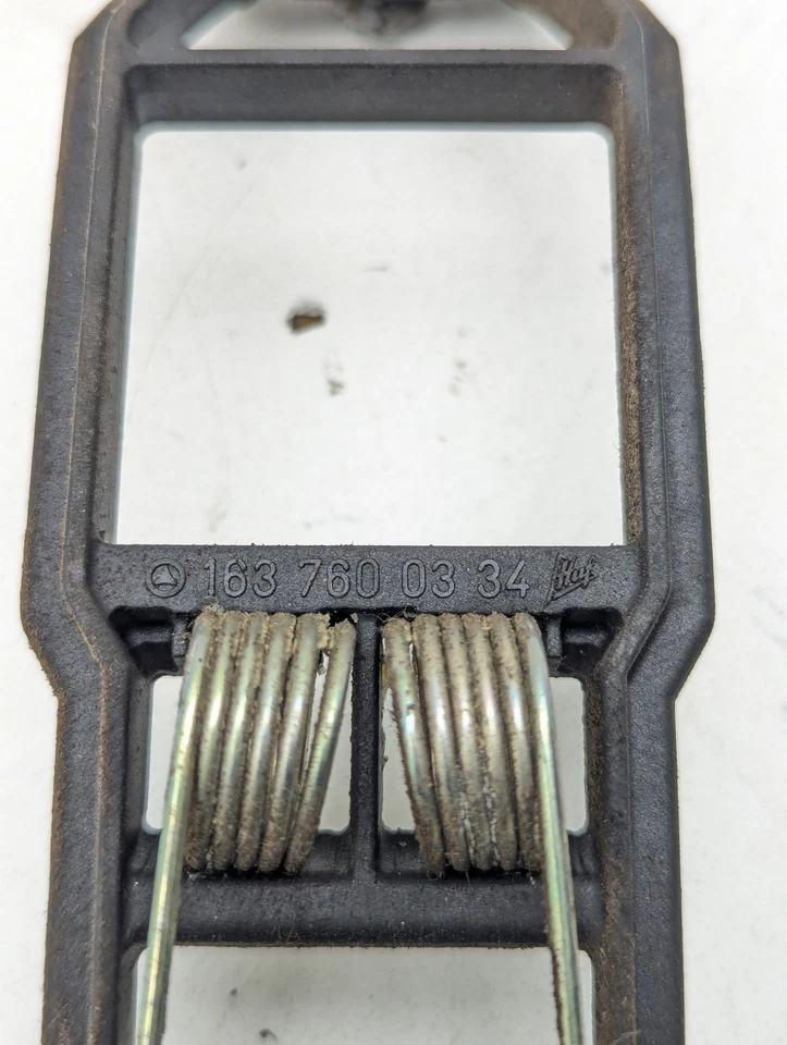 98-05 Mercedes W163 1637600334  Foto 2 de 4