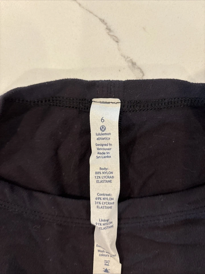 Lululemon Size 6 Kanto Run Catch Me Long Sleeve Top Thumbholes  Black - Image 2 of 4