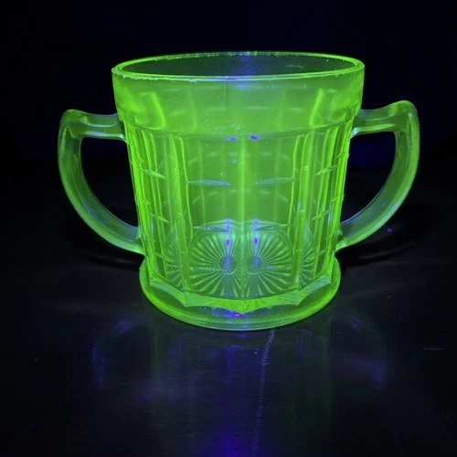 Vintage Hazel Atlas 12 oz Colonial Block Green Uranium Glass Open Sugar Bowl Jar