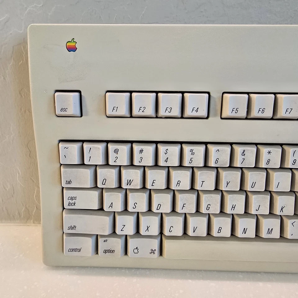 Apple Extended Keyboard II M3501 - ADB For Power Macintosh White ALPS 1990 Works - Image 2 of 4