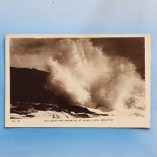 Brighton Postkarte um 1930 Echtfoto Felsbrocken & Brecher am Black Rock Sussex