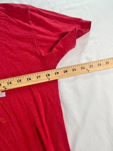 Rip Curl Shirt Medium Red Logo Graphic T Shirt Distressed Men's - Picture 7 of 10