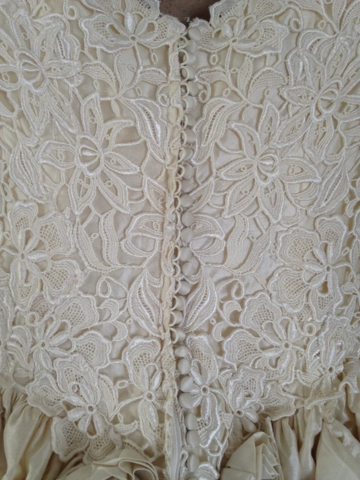 Lazaro Wedding dress - Shades of Ivory - Silk - Image 4 of 4