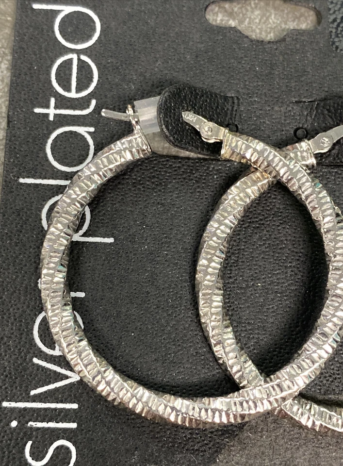 Pendientes de aro enchapados en plata para joyería de moda Foto 2 de 4