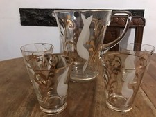 antica caraffa brocca e bicchieri in vetro decorati a mano marcata 