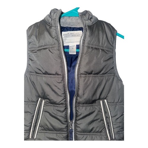 Carters Boys Gray Puffer Vest, Size 4 - Picture 4 of 6