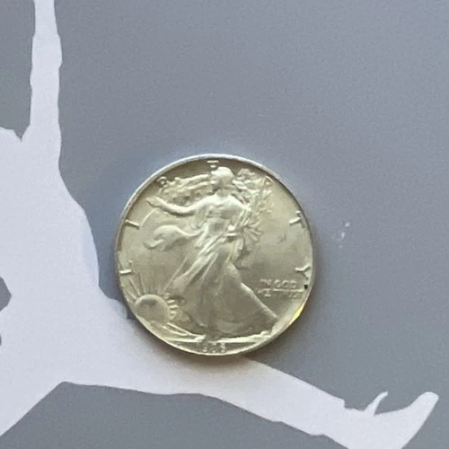 U.S. Mint American Eagle 1 oz Silver Coin 1985 .999 Fine Uncertified