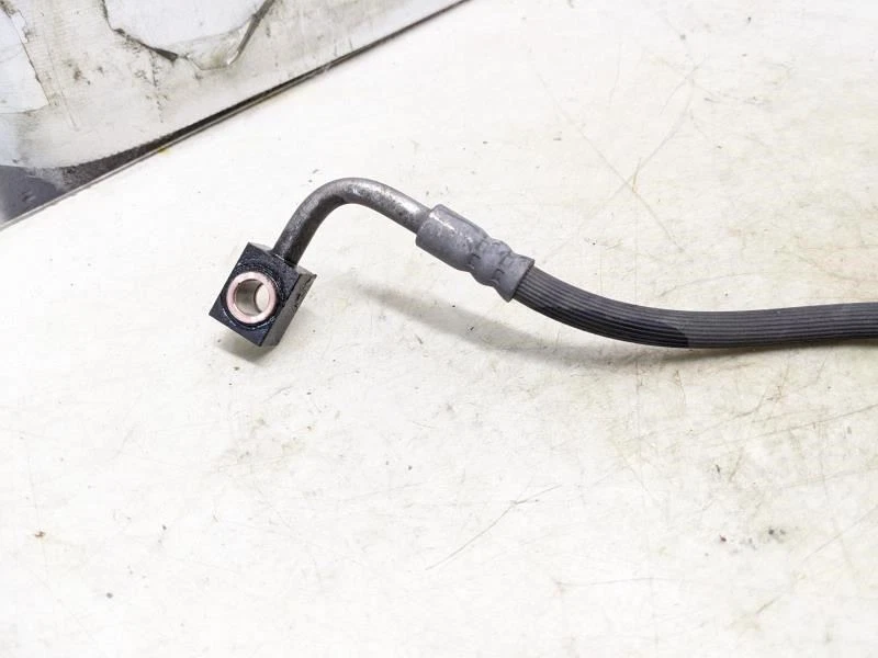 Manguera de freno delantera izquierda Dodge Journey 2012-2018 68171893AA OEM Foto 2 de 4