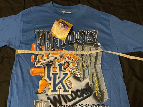 Vintage 90’s Capitol Graphics Kentucky Wildcats Basketball College T Shirt M New - Picture 8 of 8