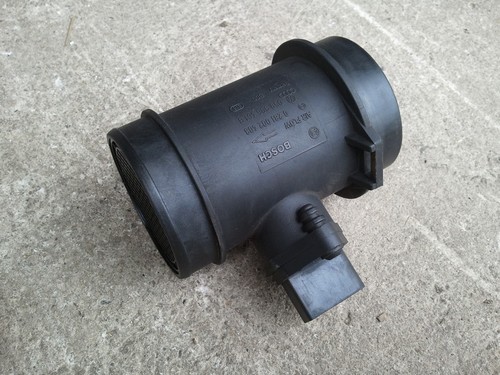VW Passat 3B Bj00 Luftmassenmesser Luftmengenmesser  2,5 V6 TDI AKN 110kw/150ps