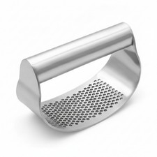 Stainless Steel Garlic Press One-Piece Garlic Press Perforated Curved