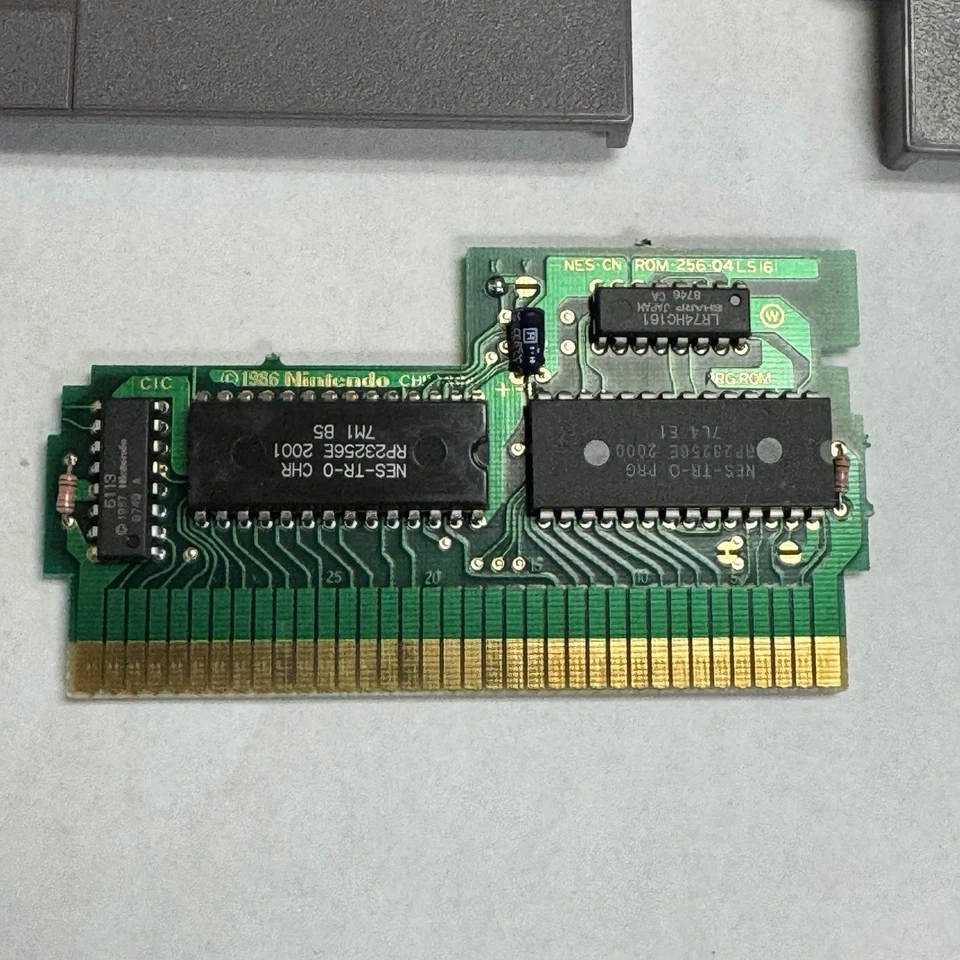 Track & Field 1 & 2 w/ Sleeves CLEANED & TESTED AUTHENTIC NES Game Carts - Image 4 of 4