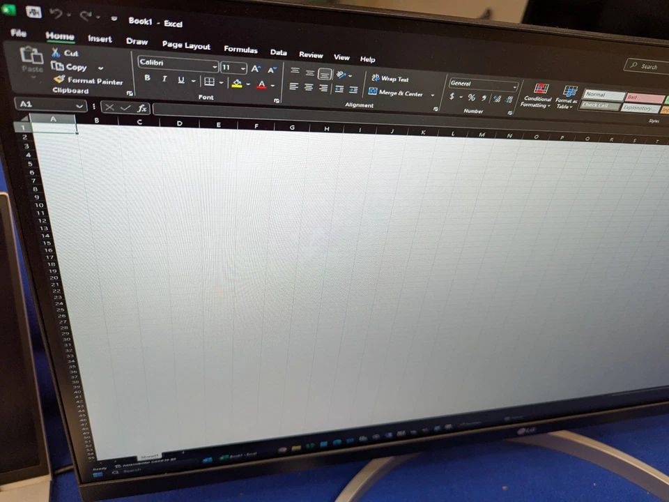 LG 29WN600 29" IPS LED Computer Monitor - 29WN600-W white ultra wide - Image 3 of 4