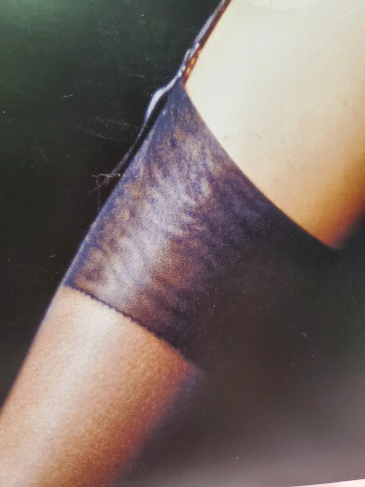 VICTORIA'S SECRET Light Shaping Garter Stockings Thigh High Size B Black Sissy - Image 4 of 4