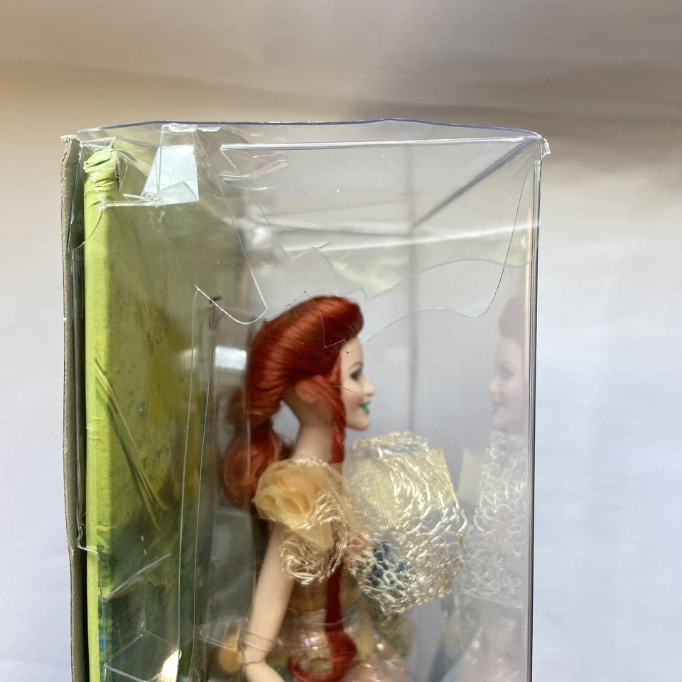 MUÑECA BARBIE SIGNATURE Disney’s Mrs Whatsit 2017 NUEVA en caja dañada Foto 3 de 4
