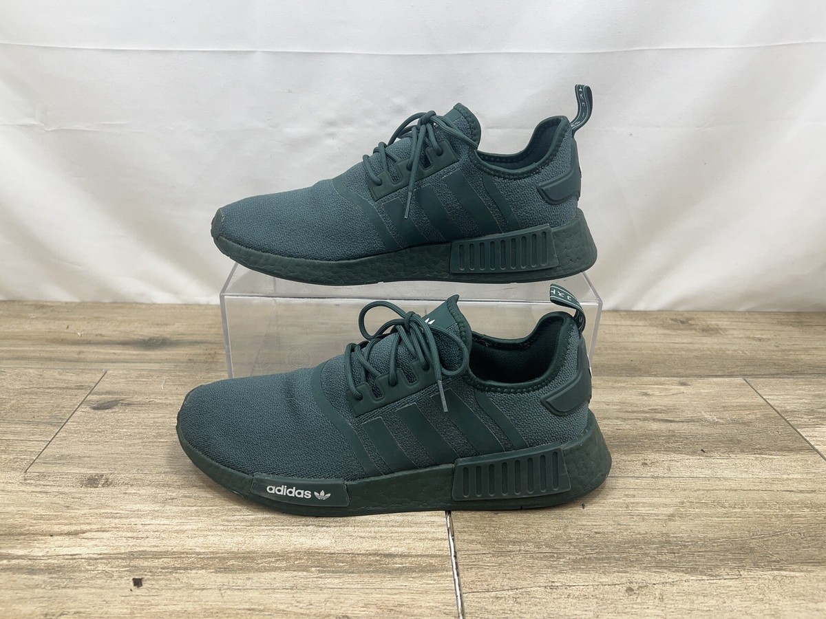 Adidas NMD R1 - Mineral Green / Mineral Green / Cloud White 