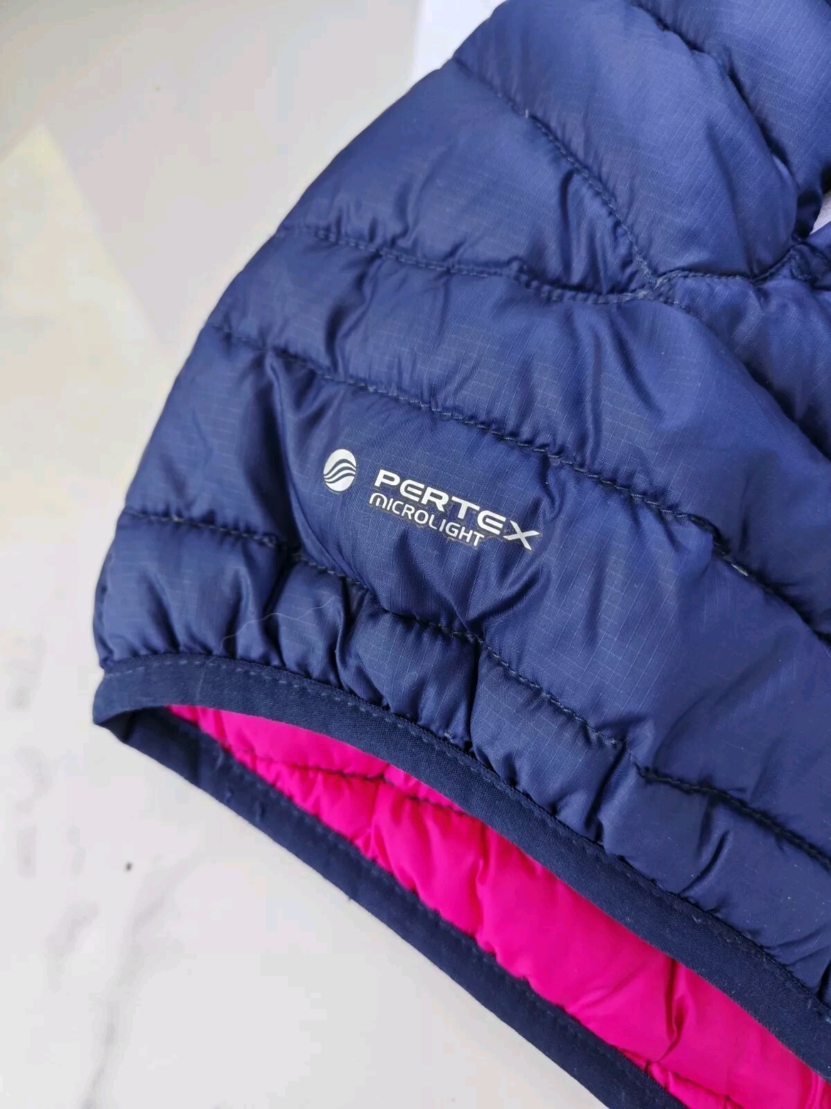 Excellent Condition RAB Womens Microlight Down Pu… - image 4