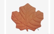 Funny Fuzzy Leaf Blanket