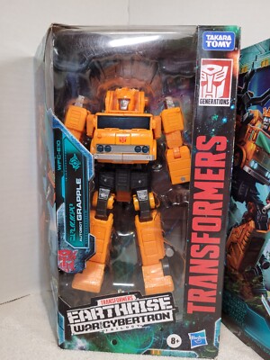 ONE Hasbro WFC Earthrise Autobot: Grapple NISB (New In Sealed Box) 