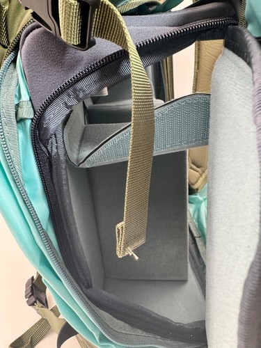 Shimoda Explore V2 30 (w/ Medium Core Unit) - Army Green (XX0035) - Picture 7 of 10
