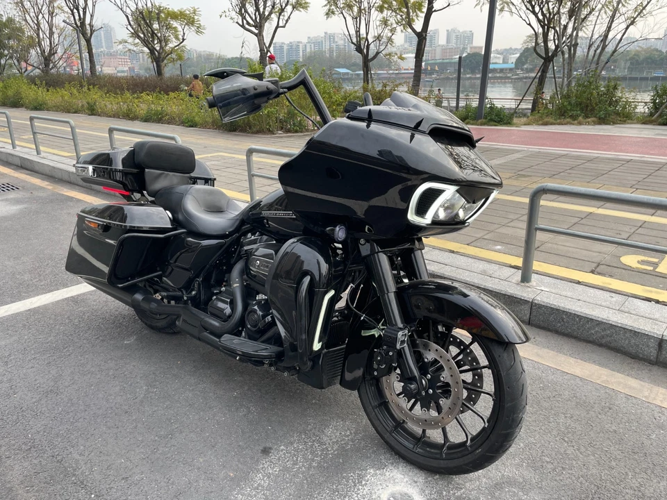 Protectores de mano protectores de viento para Harley CVO Road Glide Limited 2014-2023 Foto 4 de 4