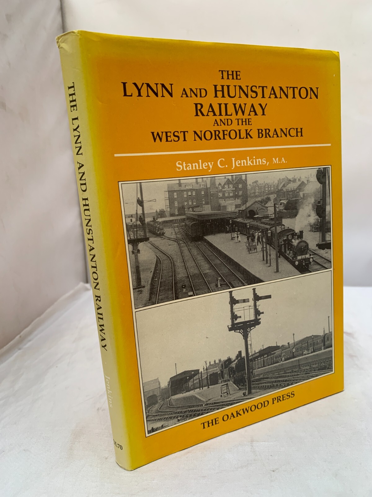 The Lynn and Hunstanton Railway and the West Norfolk Branch 1987 - HB DJ