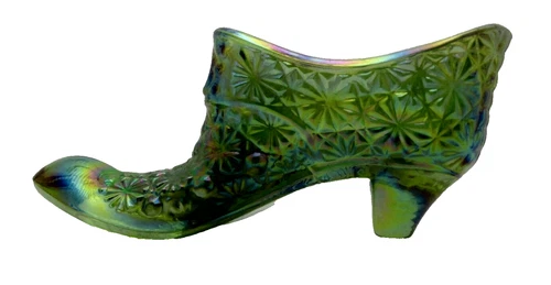 Fenton Glass Green Carnival Daisy And Button Vintage Shoe Slipper Boot Figurine