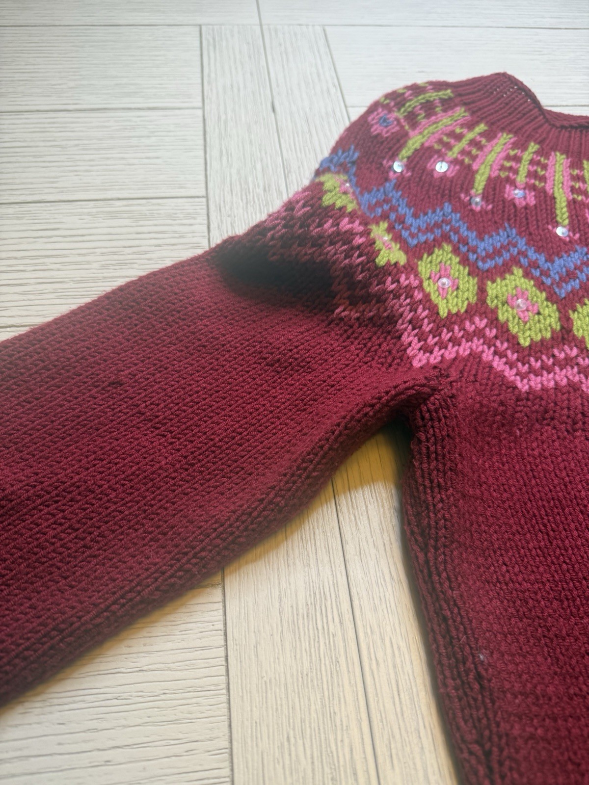 Calvin Klein Jeans Sweater Women’s Sz XL Berry  Round Neck Pullover W/ Sequin thumbnail 5