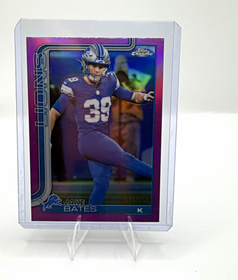 Topps 2025 Topps Chrome Jake Bates Detroit Lions #105 Purple Parallel 098/250