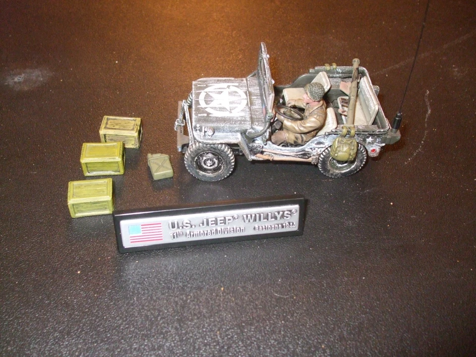 JEEP FORCES OF VALOR-US.WILLYS (ESCALA 1/32) Foto 2 de 4