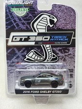 GreenLight 1:64 Ford Mustang Shelby GT350 Ford Performance Racing School 21