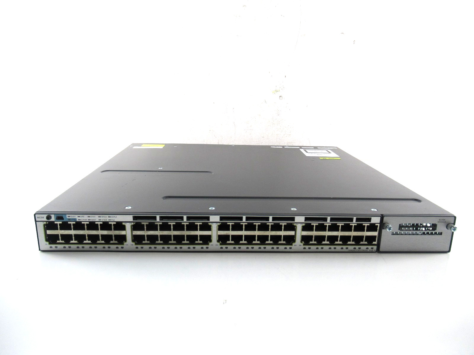 Cisco Catalyst 3750X 48 Ports Manageable Ethernet Switch - WS-C3750X-48P-L V04