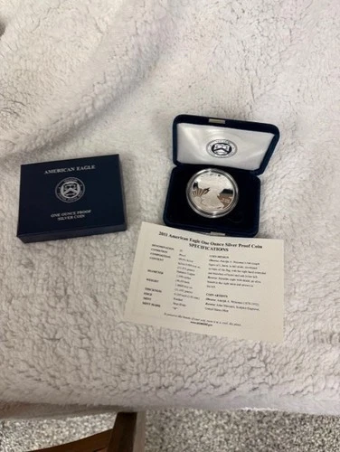 2011-W American Silver Eagle $1  One Troy Ounce .999 Fine Silver  UNC