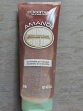Image of L'Occitane Amande Crushed Almond Shower Scrub 200ml NEW