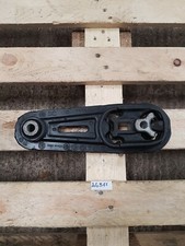 NISSAN 2018 JUKE 1.6 PETROL FRONT LEFT ENGINE MOUNT 113601KA0A