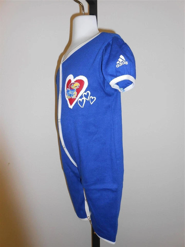 Nuevo-Reparado- Kansas Jayhawks Infantes 3-6 Meses (3/6M) Mameluco Pijama Foto 3 de 4