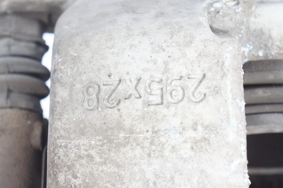 08-14 MERCEDES BENZ C300 4MATIC W204 FRONT RIGHT DRIVER SIDE BRAKE CALIPER OEM - Image 3 of 4