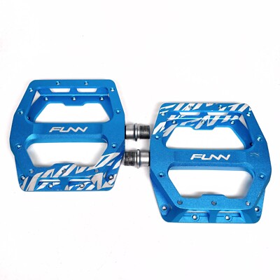 Funn Funndamental Flat MTB Pedal Set,9/16-inch CrMo Axle (Turquoise)- Used