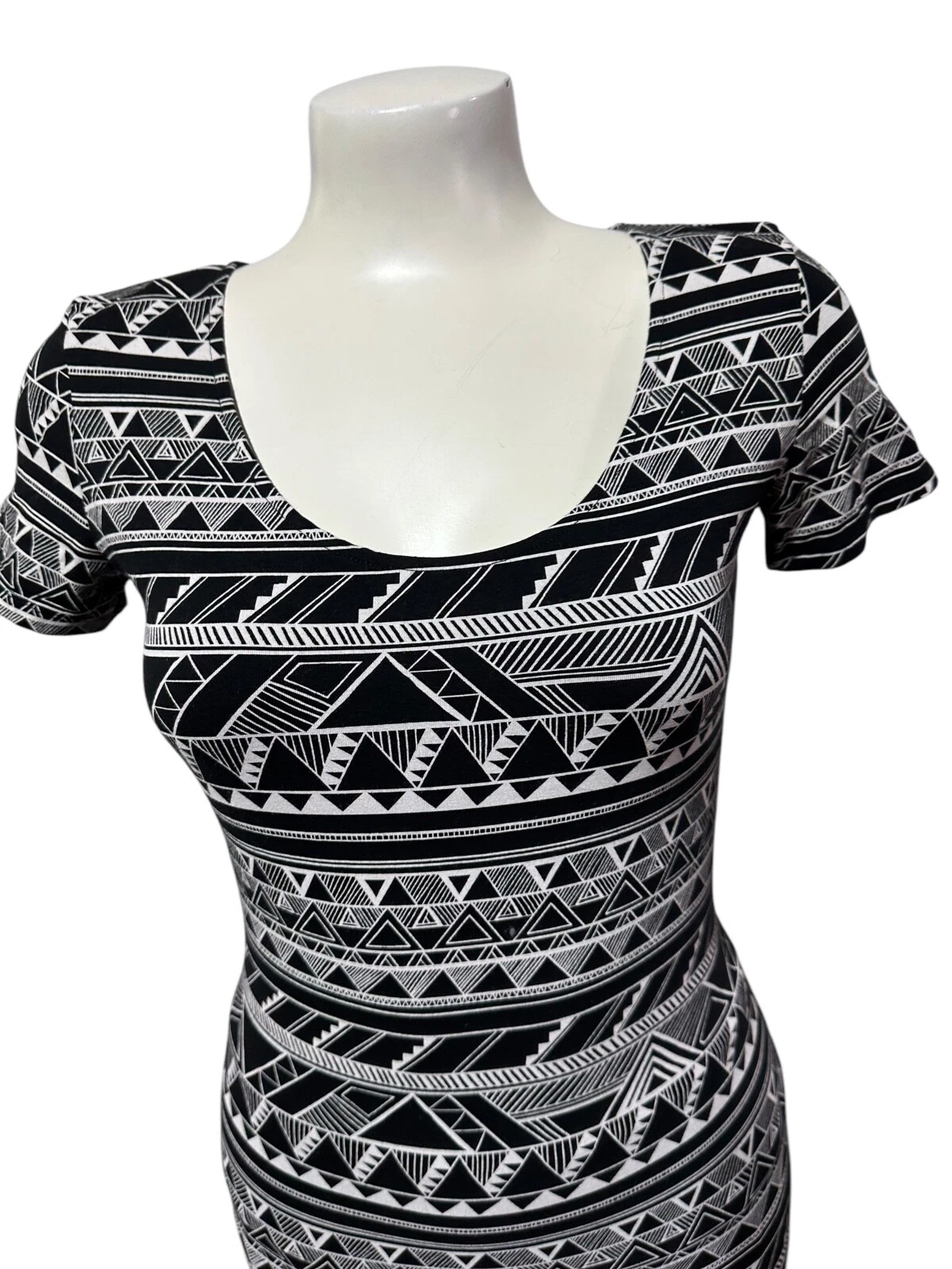 UNDERCOVER ROSA Victoria's Secret Vestito Donna Cuore Ritaglio Bodycon Geometrico Taglia S