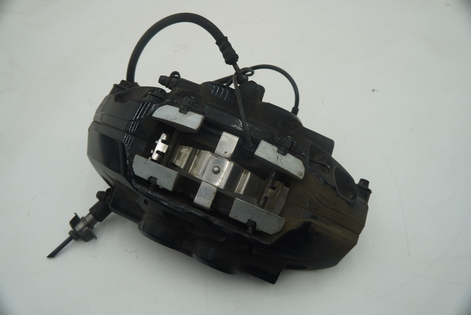 Front Left Driver Side Brake Caliper Black 34116870627 OEM BMW i8 2014-20